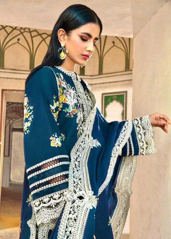 CRIMSON 3-Piece Dhank Suit – Winter Embroidered Dress
