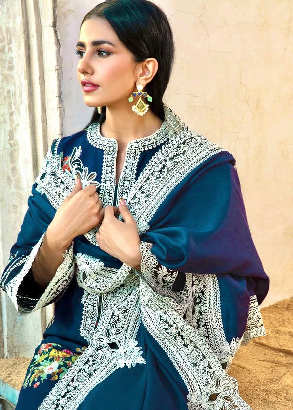 CRIMSON 3-Piece Dhank Suit – Winter Embroidered Dress